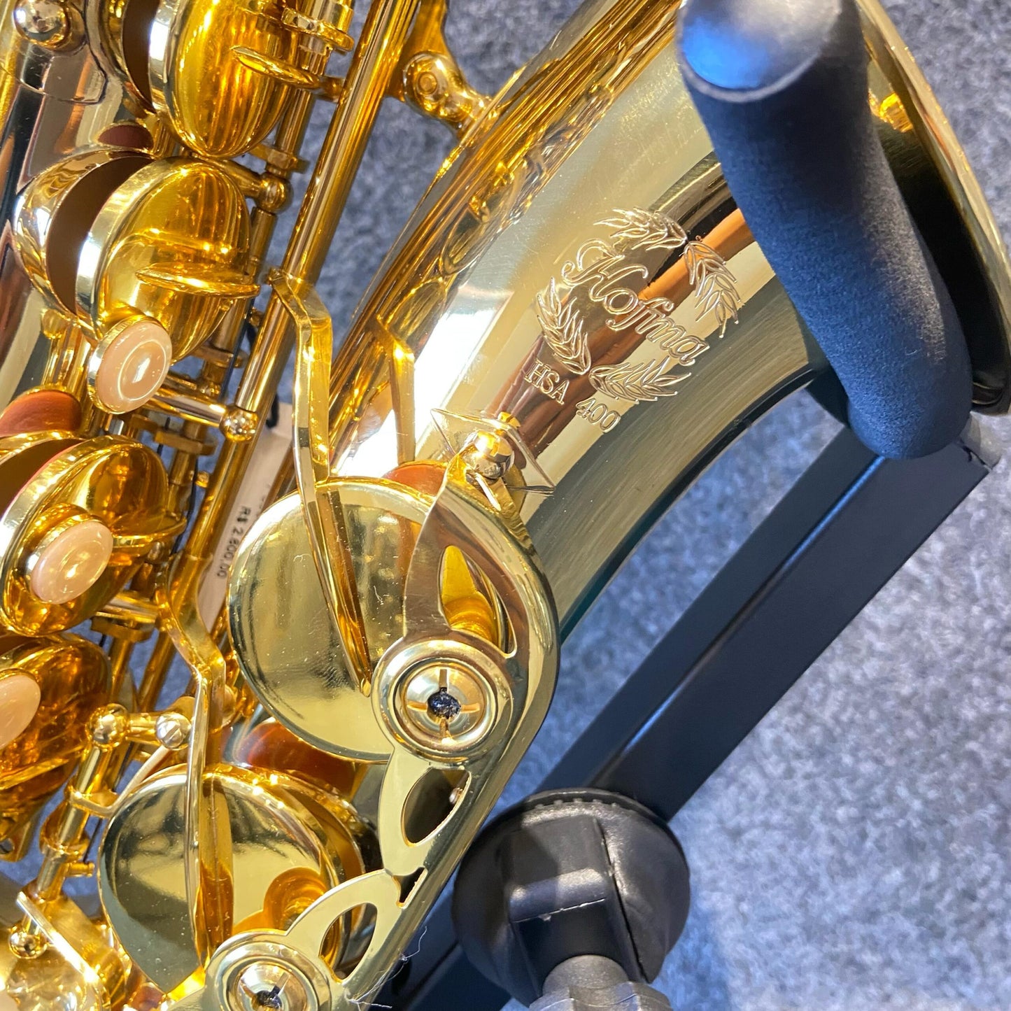Saxofone Hofma HSA 400 Sib (Bb) – Novo