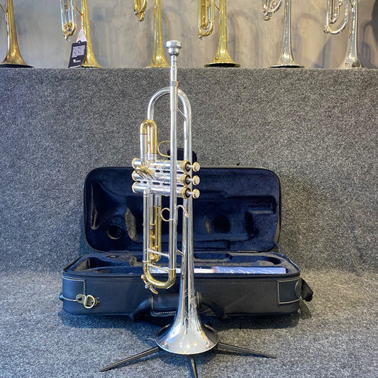 Trompete Tokai TR-400PG Sib (Bb) – Prata c/ Dourado – Novo
