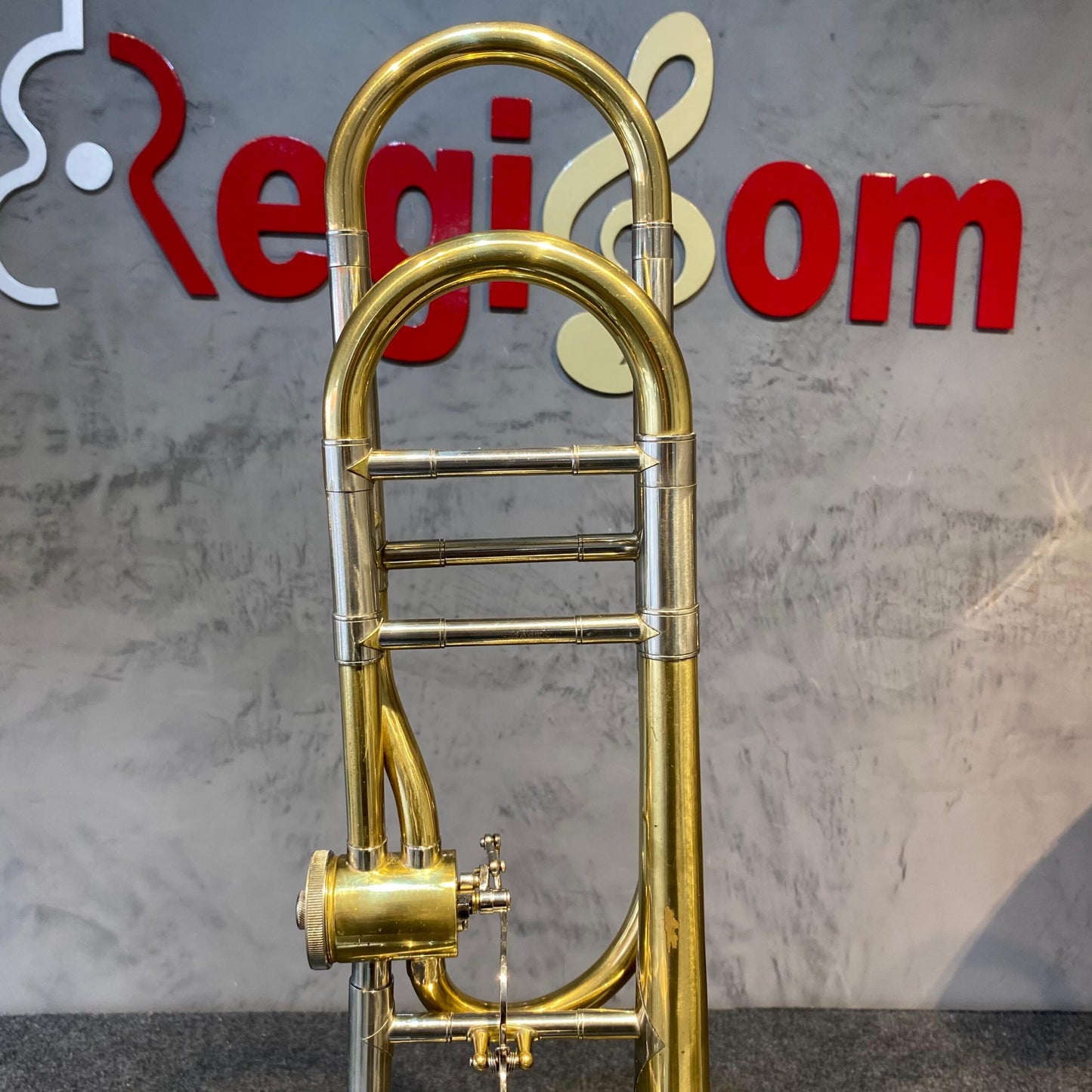 Trombone de Vara Com Rotor Bb Shelter – Usado
