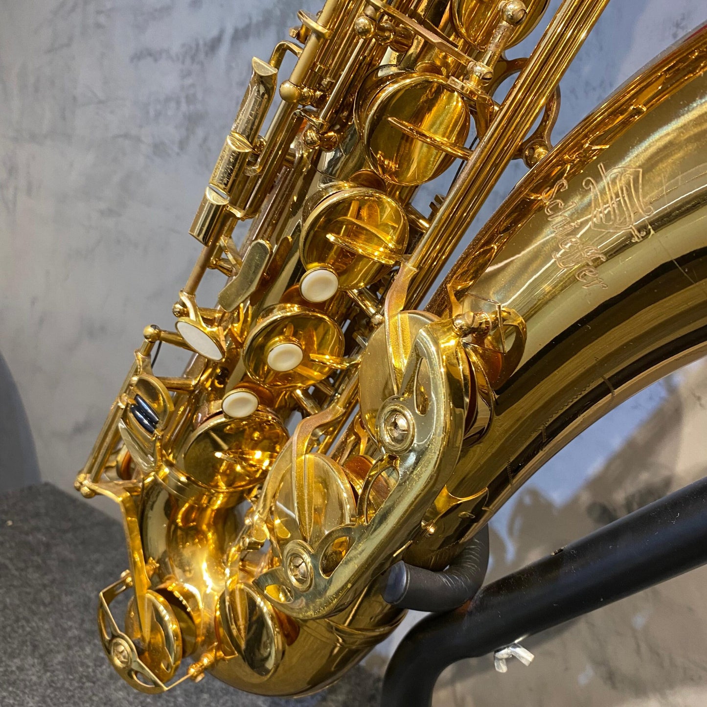 Sax Tenor Schieffer Schts Laqueado – Usado