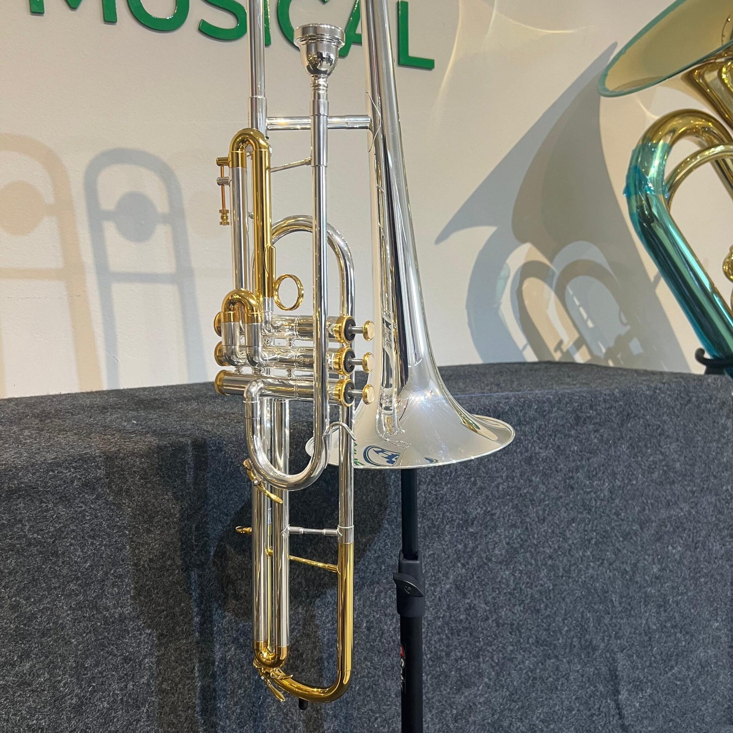 Trombone Curto Tokai TP-201PG Sib – Prata C Dourado – NOVO