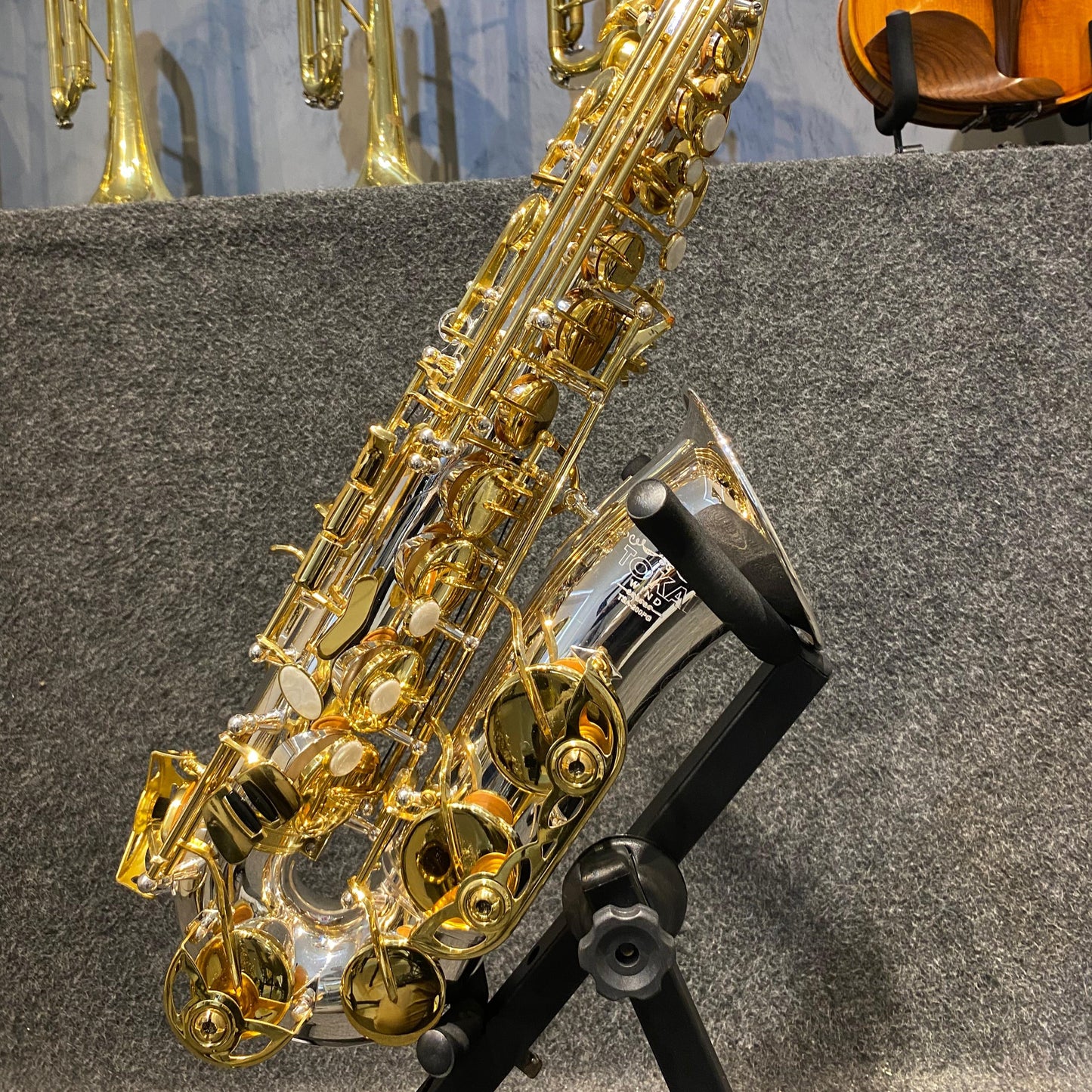 Saxofone Alto Tokai TSA-200PG MIB Prata/Dourado