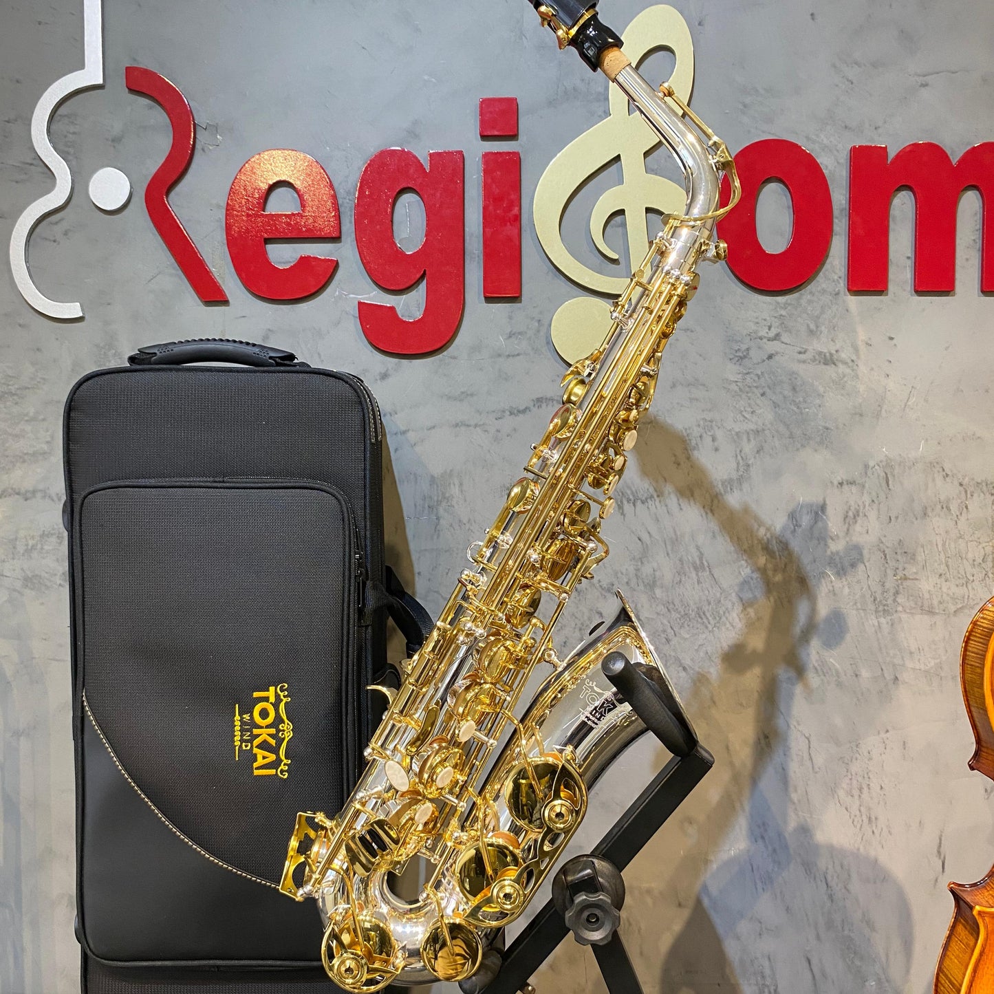 Saxofone Alto Tokai TSA-200PG MIB Prata/Dourado