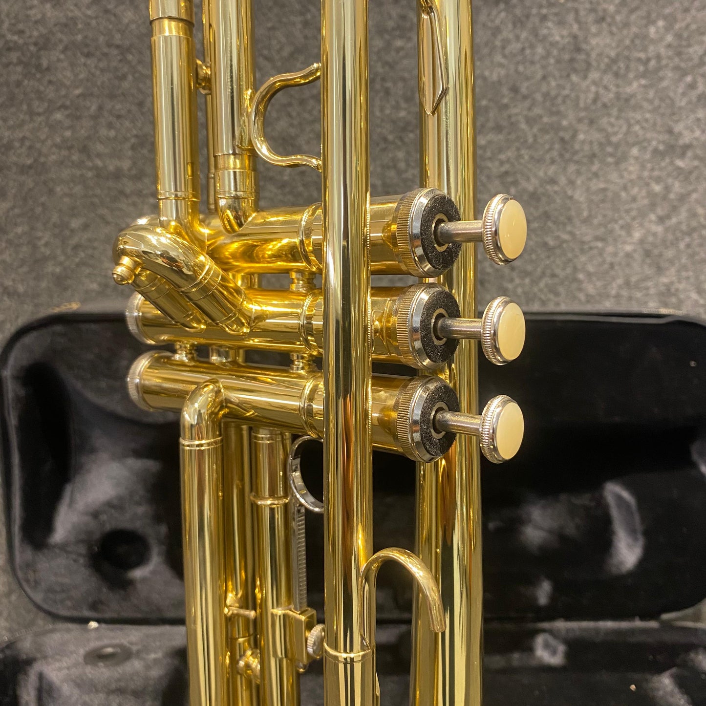 Trompete Tokai TR-200L SIB Laqueado
