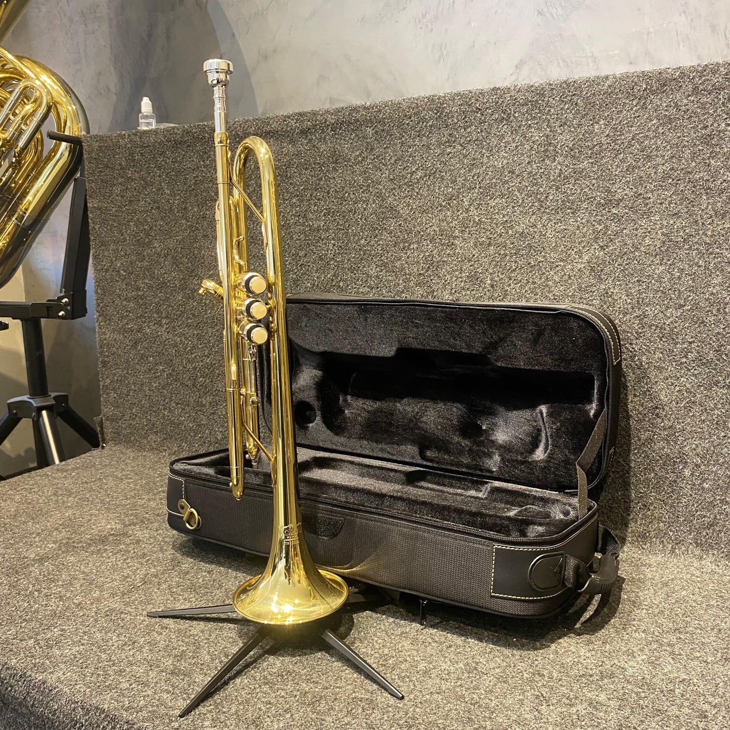 Trompete Tokai TR-200L SIB Laqueado