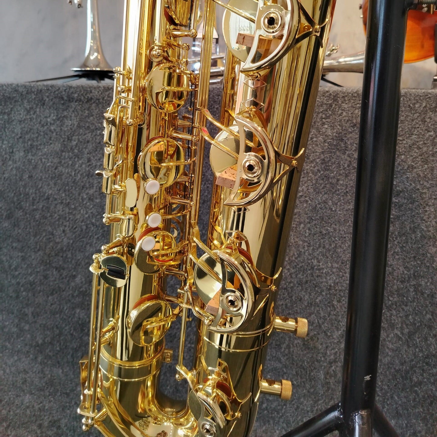 Saxofone Harmonics EB HBS-110L Barítono Laqueado – Novo
