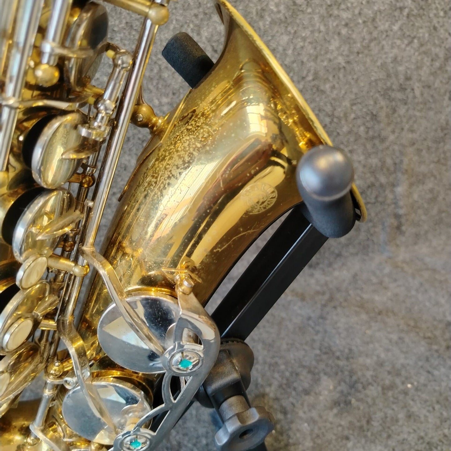 Saxofone Alto Pearl River – Usado