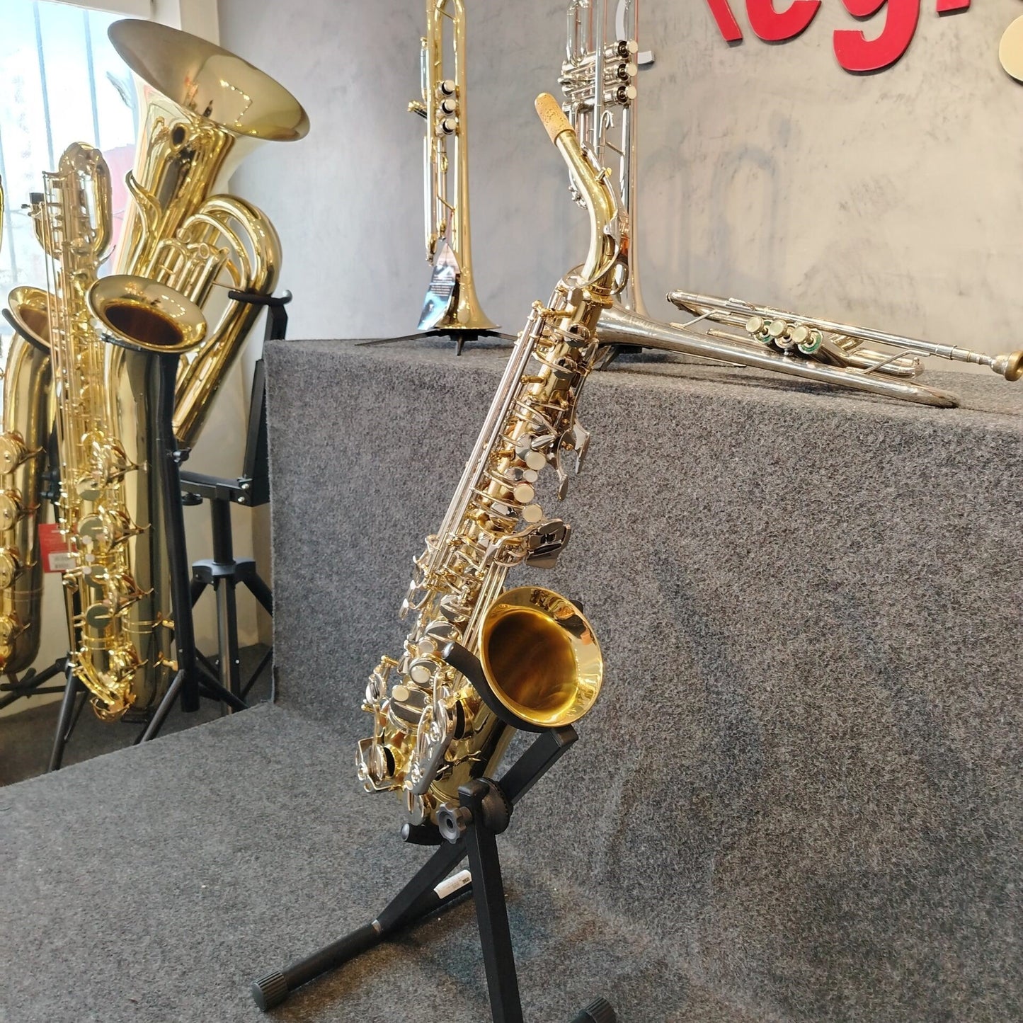 Sax Alto Weril Spectra II A932 – Usado