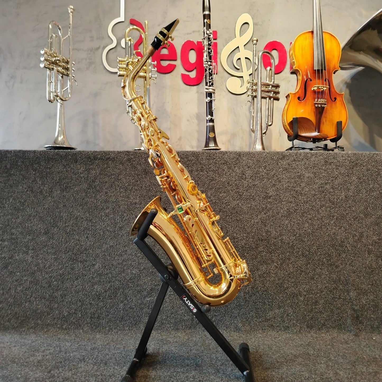 Sax Alto Weril Spectra II A932 – Usado