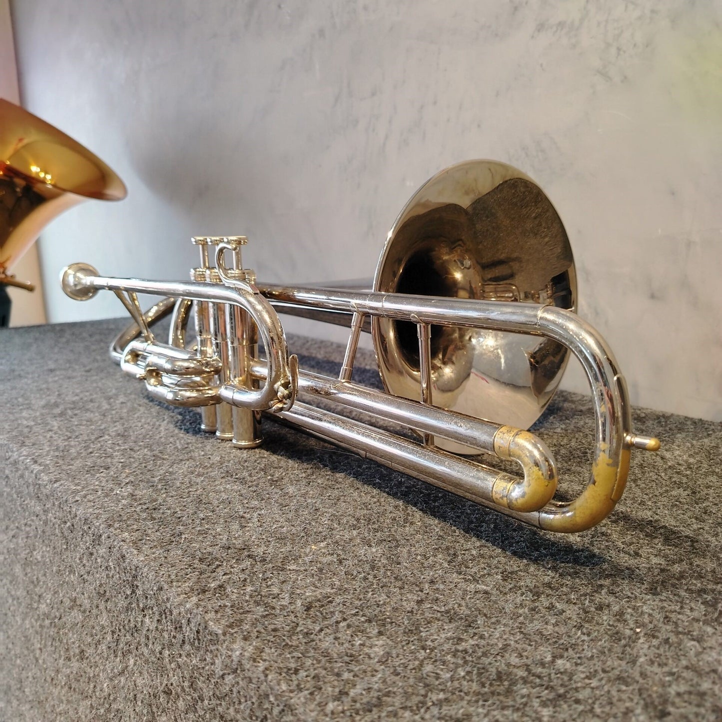 Trombone Weril F610 Curto em Dó Niquelado – Usado