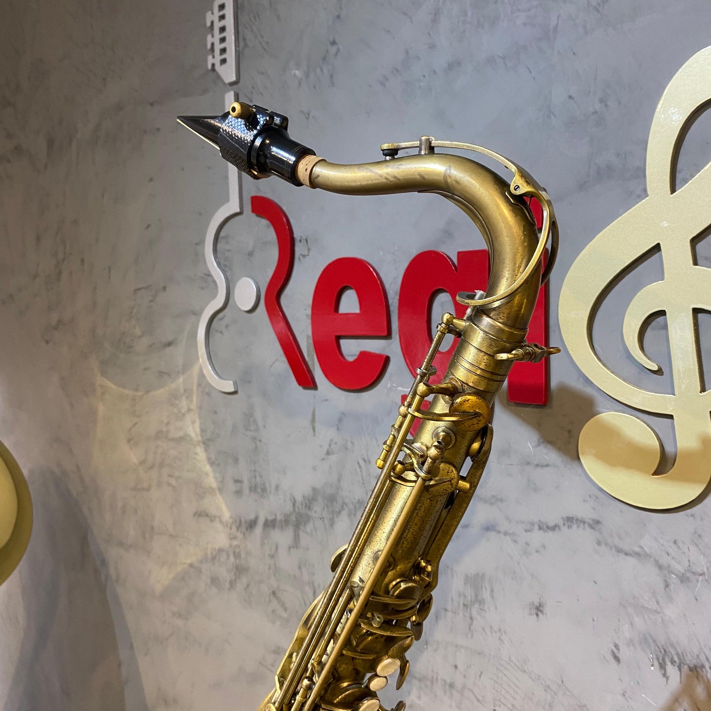 Sax Tenor Eagle ST503VG – Usado